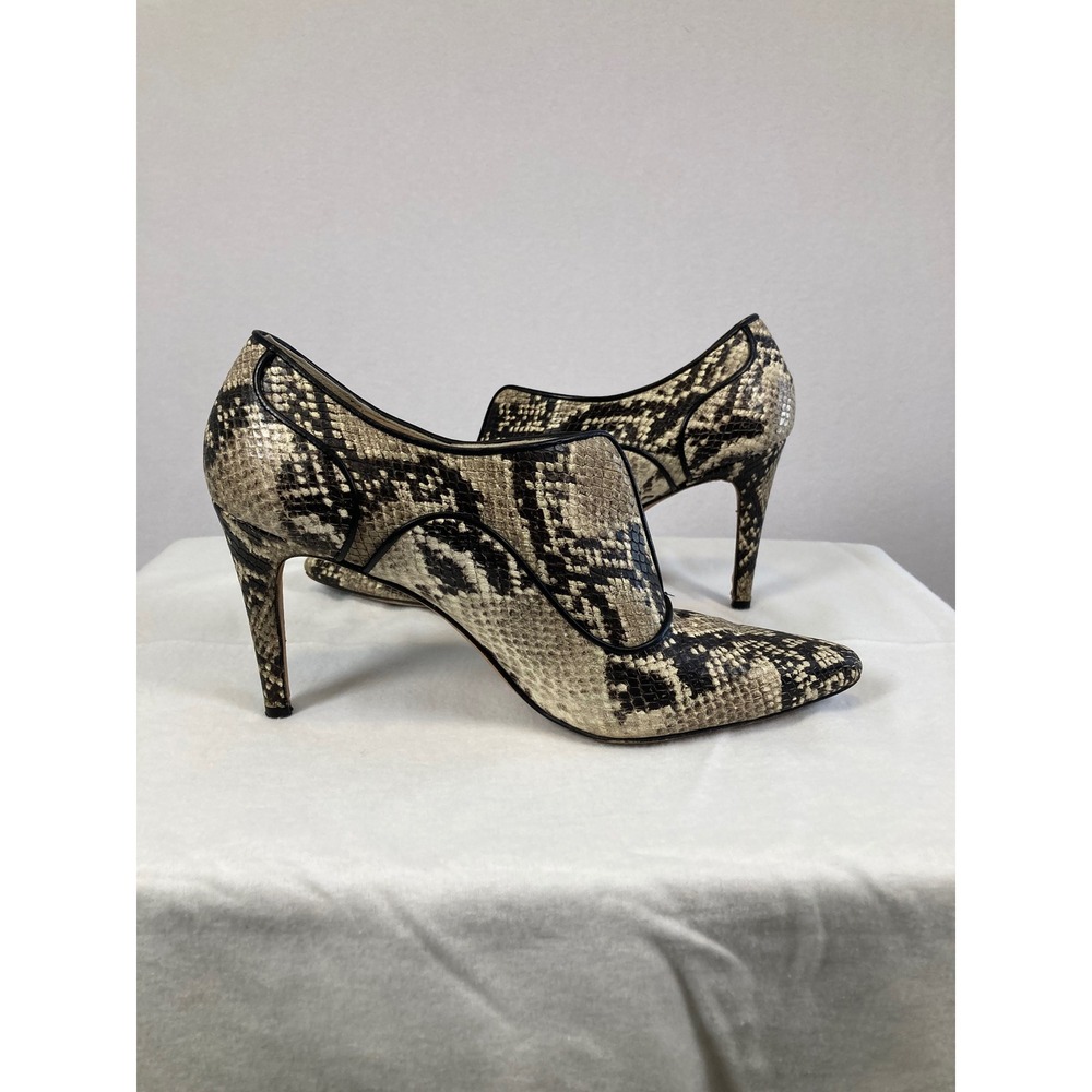 Jon‎ Josef Snakeskin Leather Shooties Womens 9 Neutral Black V-Cut Heels Spain